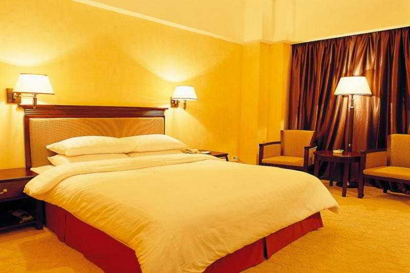 Starway Rundu Hotel Kanton Zewnętrze zdjęcie
